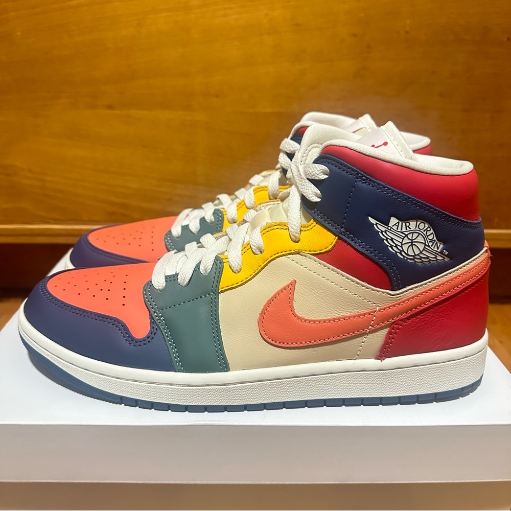 Womens Air Jordan 1 Mid SE Multi Color Athletic Shoes 12 Pastel Limited Edition - Picture 2 of 12